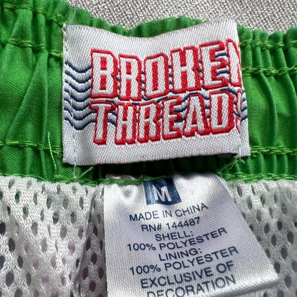 NWOT! Broken Threads tie dye swim trunks, size M. - Picture 3 of 5